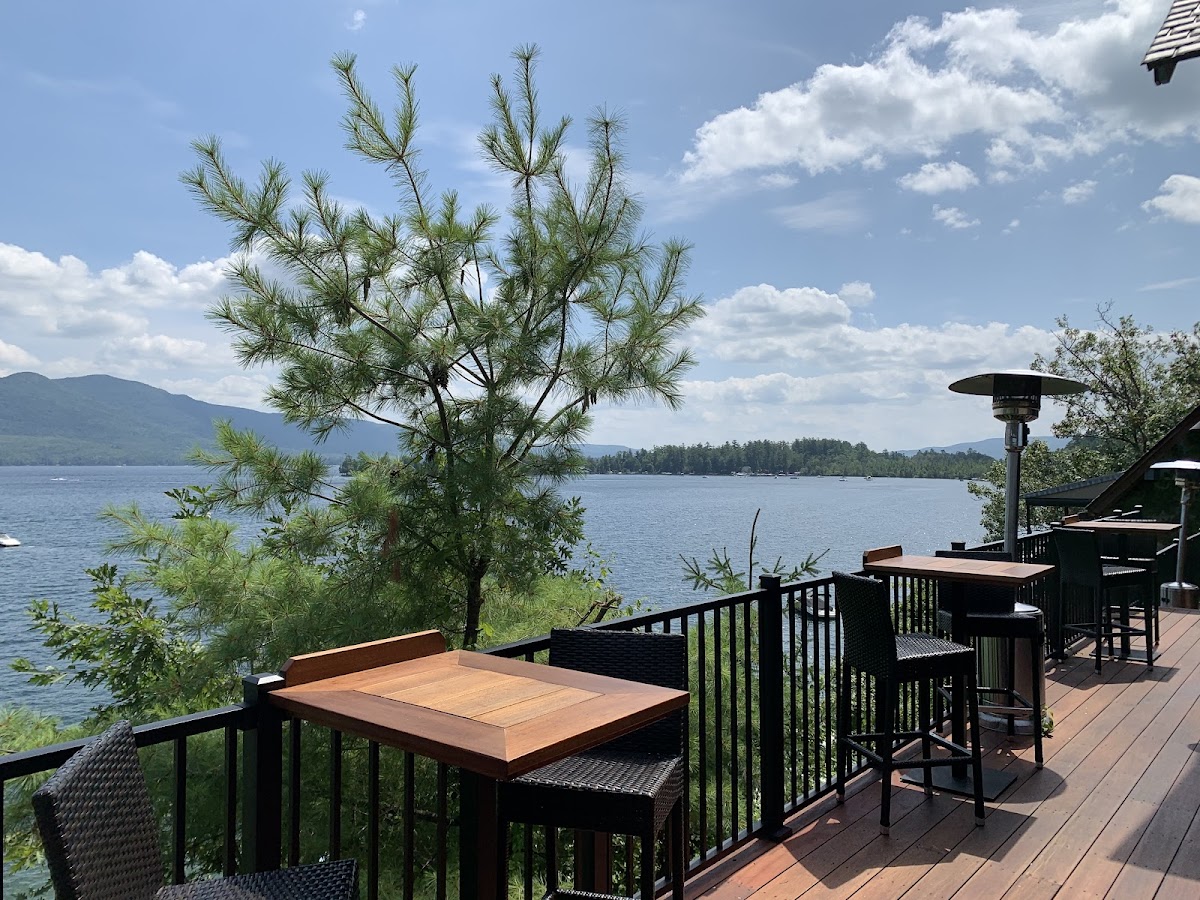 Tavern On The Lake